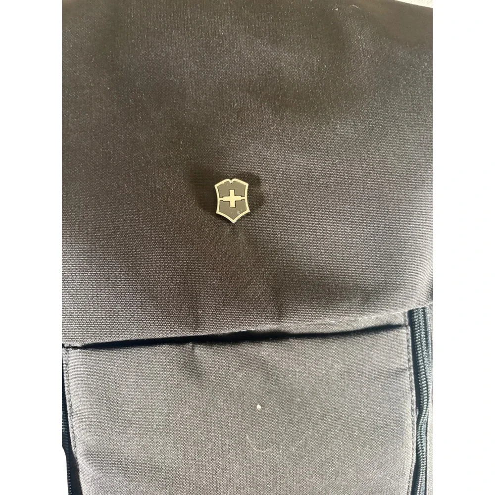 Victorinox Altmont Original Flapover Laptop Backpack Black Travel Bag NWT 15